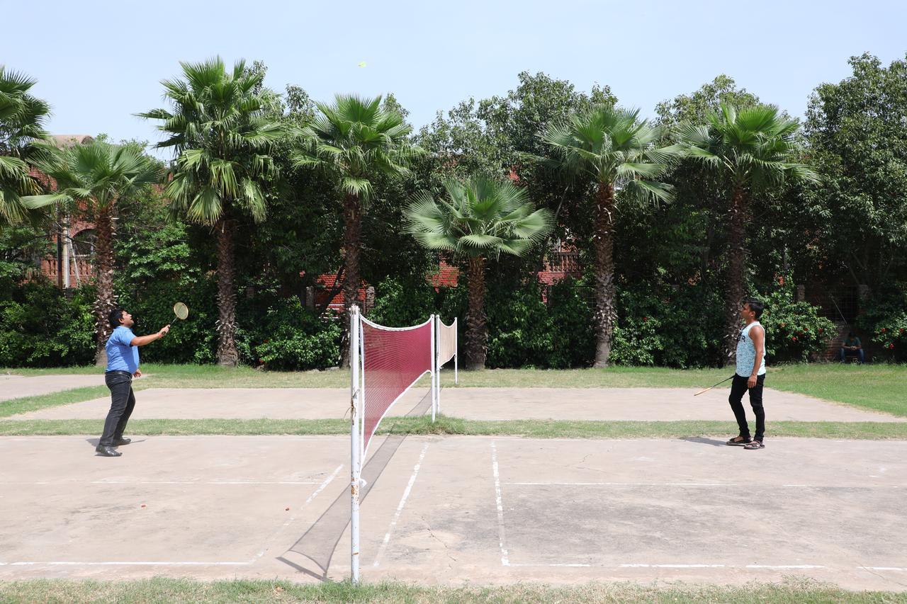 Magsons Resorts Vrindavan Kosi Exterior photo